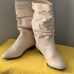 Leather Sudini scrunch boots
